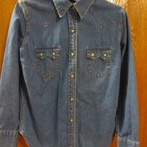 Levi's Red Tab Womens Denim Shirt Size Medium
